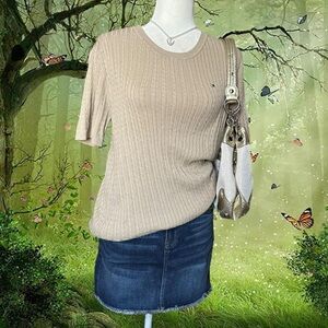 NWT Tommy Hilfiger Beige Cableknit Top Size L- originally $59.50
